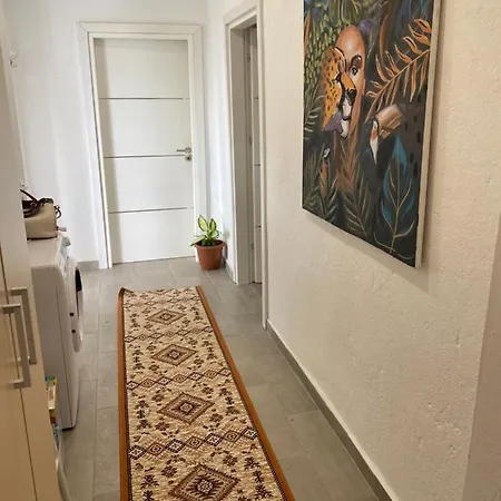 Maison Bellevue - 2 Bdrm In Villa Borsh