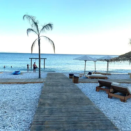 Maison Bellevue - 2 Bdrm In Βίλα Borsh