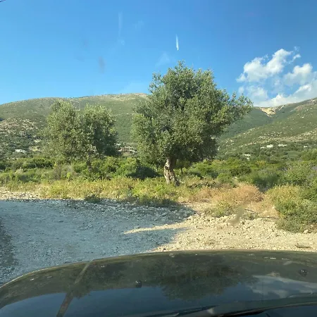 Βίλα Maison Bellevue - 2 Bdrm In