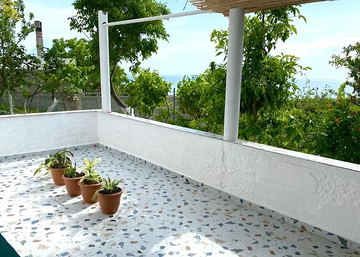 Maison Bellevue - 2 Bdrm In * 博尔什