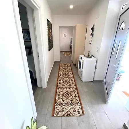 Maison Bellevue - 2 Bdrm In Borsh